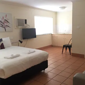 Lake Central Cairns Hotel Cairns